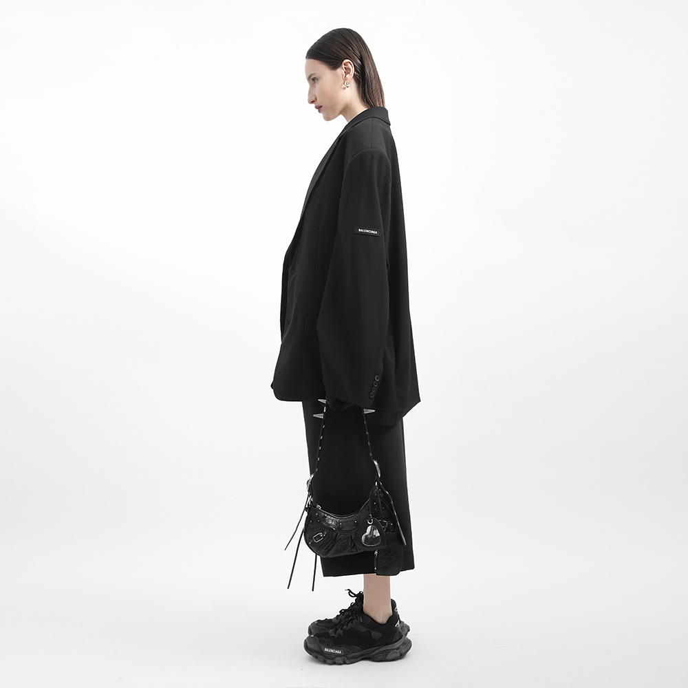 Balenciaga outfit n.15 : clothing, bags, shoes, sunglasses | Spring Summer 2023