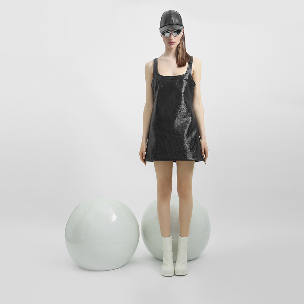Courrèges outfit: clothing, bag, shoes n.1 | Spring Summer 2023