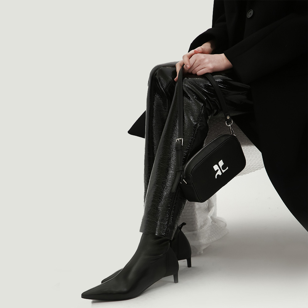 Courrèges Bags, Shoes N.2 2024