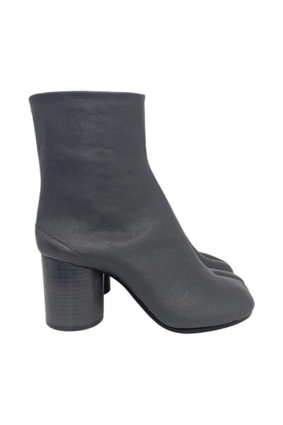 MAISON MARGIELA Tabi boots Grey